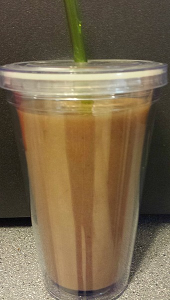 A delicious diary free raspberry tea fruit smoothie that is packed full of flavor and is easy to make. All you need is a blender to enjoy this beautiful drink