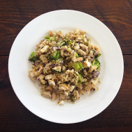 Organic Chicken with Quinoa Salad Recipe