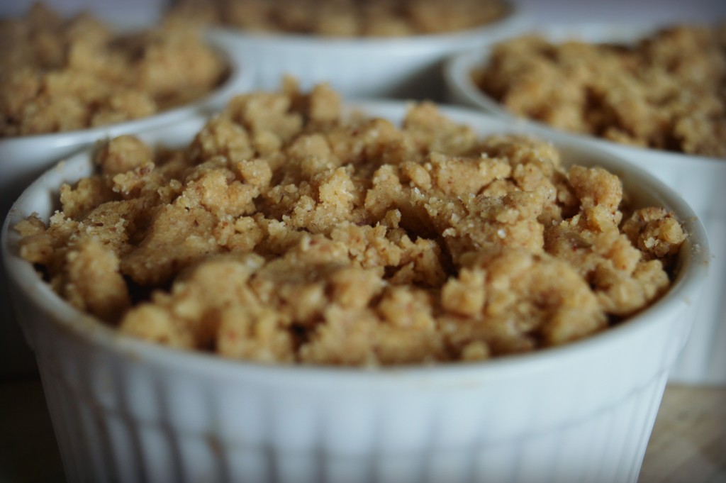 fall fruit crumble 4