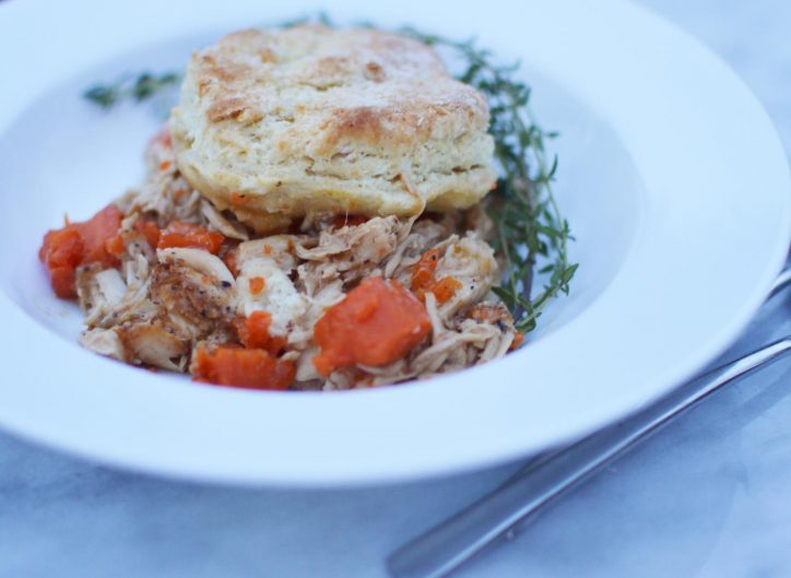 Did you think that eating gluten and dairy free would mean boring food and giving up your favorites?  I have a fantastic recipe for a Biscuit Chicken Skillet Dinner that is both dairy and gluten free!    