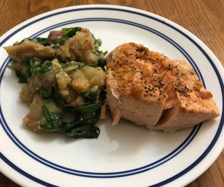 Instant Pot Salmon with Garlic Mashed Potatoes